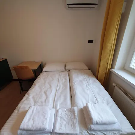 Tumski 24h Self Check-in 3*