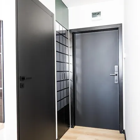 Tumski 24h Self Check-in شقة فندقية 3*