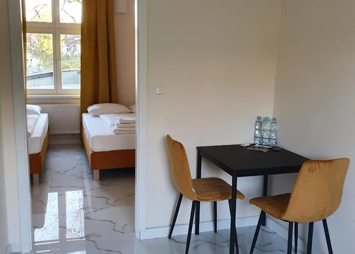 Tumski 24h Self Check-in شقة فندقية 3*